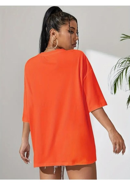 Kadın Brooklyn Baskılı T-Shirt Oversize Salaş fiyatları