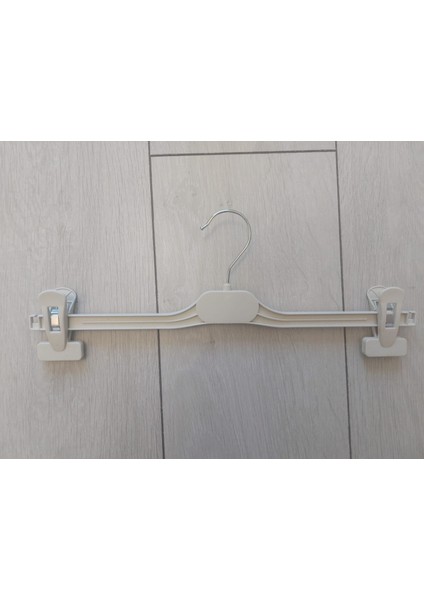 EM38 Beyaz Mandalli Etek Pantolon Askısı 20 Li