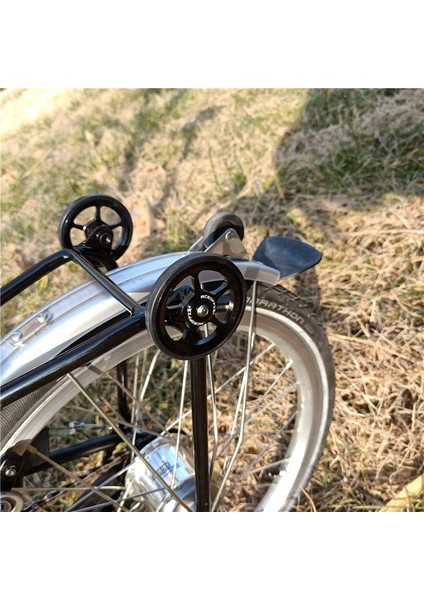 Yunjin Shop Siyah Çelik Cıvata Tarzı 1 Çift Bisiklet Easywheel Brompton Katlanır Bisiklet Alüminyum Alaşımlı Süper Hafif Kolay Tekerlekler + Titanyum Cıvatalar 22GPCS (Yurt Dışından) modelleri