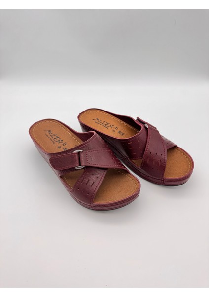 Kadın Çırtlı Terlik