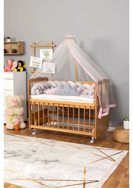 Ahşap Beşik Anne Yanı Beşik Vernikli 60X120 - Pembe Gri Örgü Uyku Seti Seti + Yatak + Tekerlekli