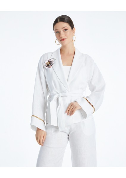 Kadın Şık Takım – Kuşak Detaylı, Parlak Işlemeli Şerit Tasarımlı - Ceket ve Bol Paça Pantolon – Günlük ve Özel Davet Için Takım modelleri