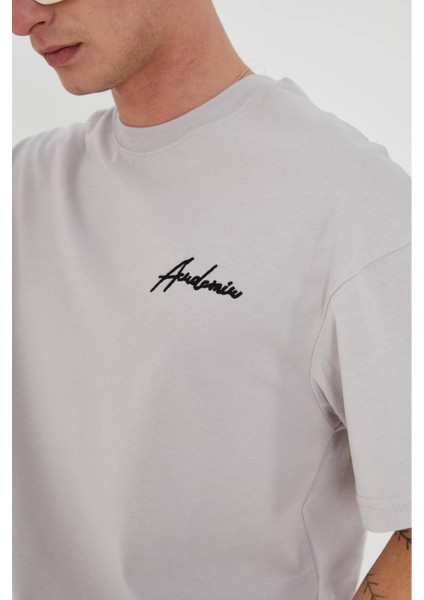 Nakış Işlemeli Oversize Bisiklet Yaka Tshirt