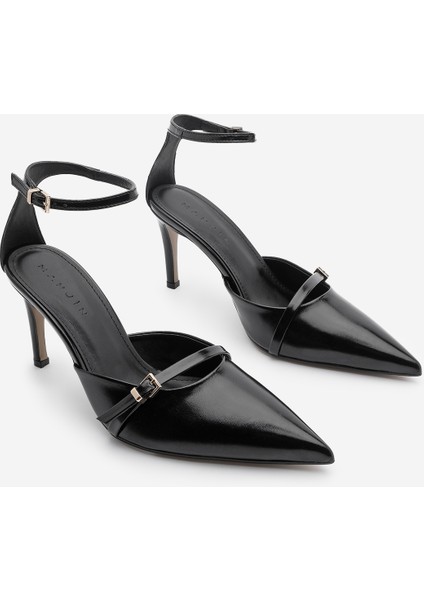 Kadın Stiletto Sivri Burun Tokalı Topuklu Ayakkabı Nalin