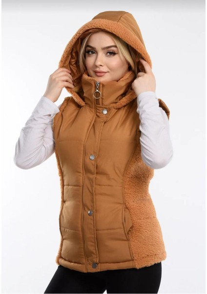 Peluş Detaylı Kapüşonlu Yelek