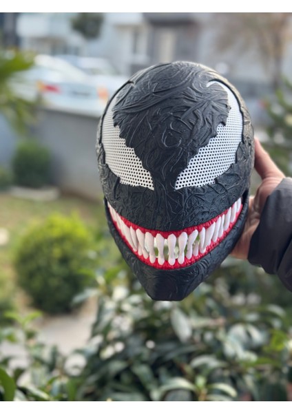 Venom Maskesi – Orijinal Ölçülerde 3D Baskı Pla Tasarım