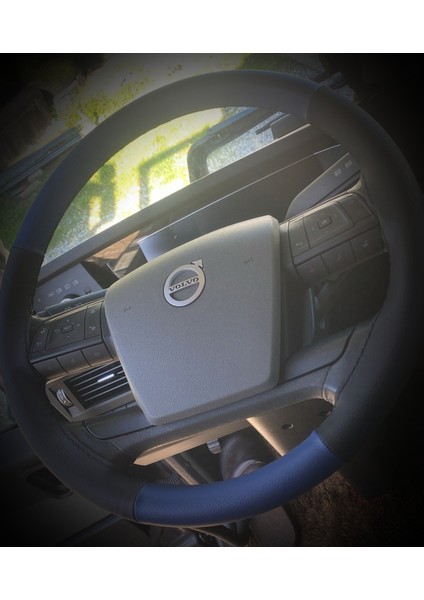Dikişli Direksiyon Kılıfı Siyah Deri Mavi Deri Siyah Dikişli Yeni Volvo Tır Kamyon Için fiyatları