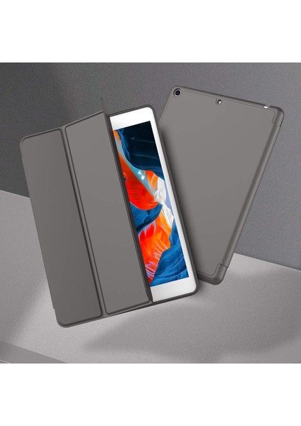 Apple iPad 5. Nesil 9.7 Inc (2017) Kalemlikli Uyku Modlu Yatay Standlı Stromix Smart Kılıf A1822