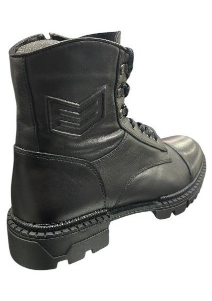 863 14032 Erkek Bot modelleri