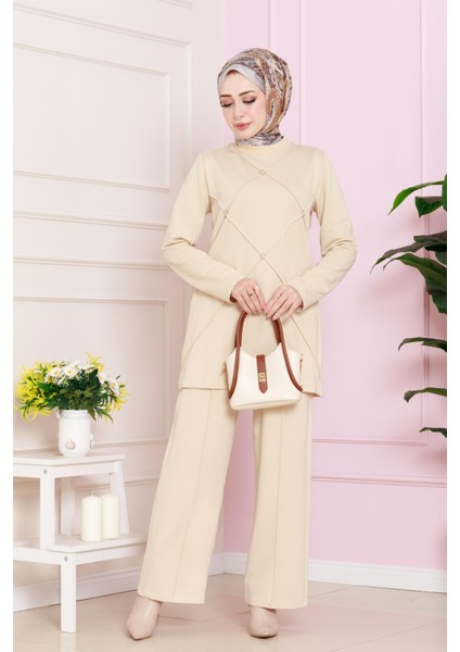 Önü Taşlı Iki Iplik Takım-Bej