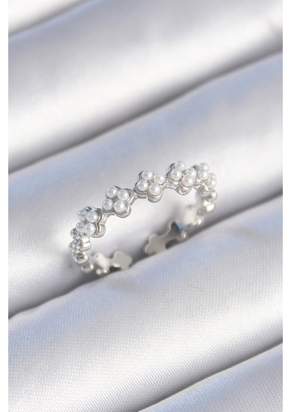 Pirinç Gümüş Renk Incili Yonca Model Kadın Yüzük - Lisinya