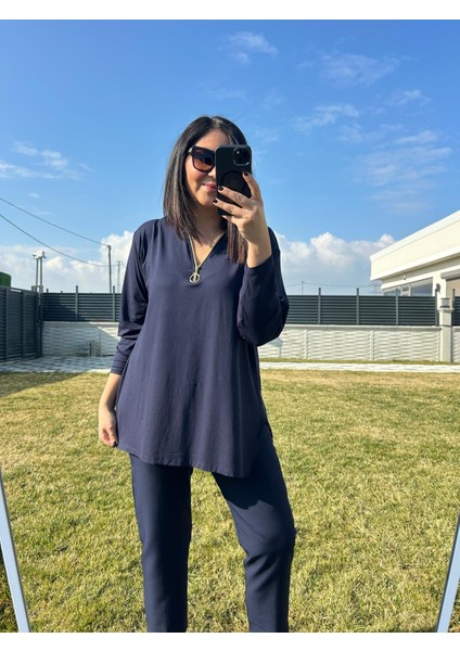 Kadın Büyük Beden Düz V Yaka Fermuar Detaylı Lacivert Örme BLUZ-BGB113