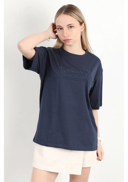 Kadın Bisiklet Yaka Romantic Nakışlı T-Shirt Lacivert - 925017