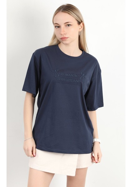 Kadın Bisiklet Yaka Romantic Nakışlı T-Shirt Lacivert - 925017 fiyatları