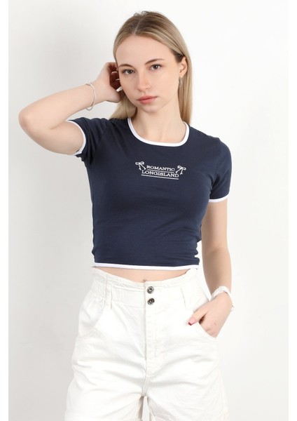 Kadın U Yaka Romantic Nakışlı T-Shirt Lacivert - 925054