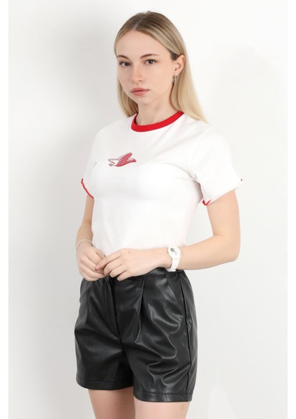 Kadın Bisiklet Yaka Kuş Nakışlı T-Shirt Beyaz - 925053 fırsatları