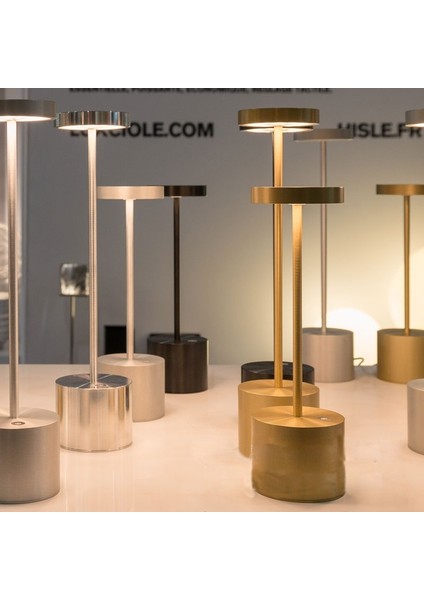 I-Şekilli Masa Lambası Ingiltere Fişi Siyah (Yurt Dışından) fiyatları