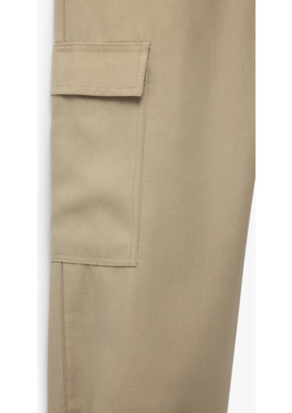 Kargo Cepli Düğmeli Lastikli Paça Jogger Pantolon fırsatları