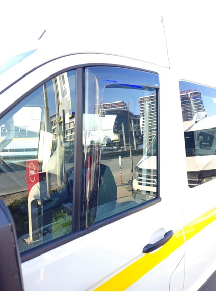 Volkswagen Crafter Fitil Içi Cam Rüzgarlıgı 2020-2024 Model Şeffaf Trasparan Renk Kuzgun