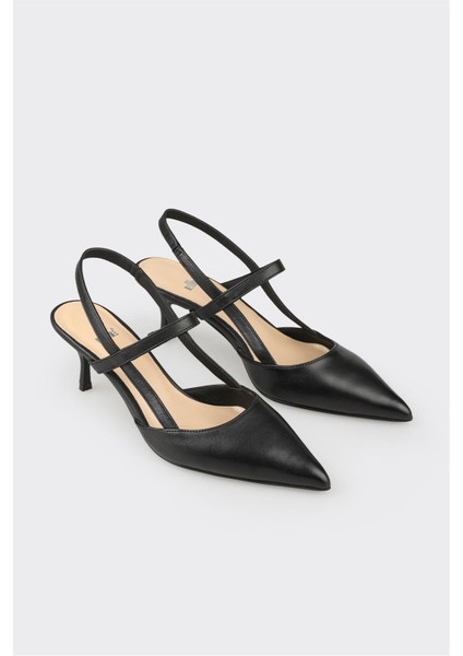 Siyah Deri Kadın Topuklu Ayakkabı fiyatları