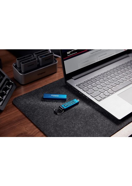Ironkey 128GB Keypad 200, Fıps 140-3 Taşınabilir Type-C Bellek - IKKP200C/128GB