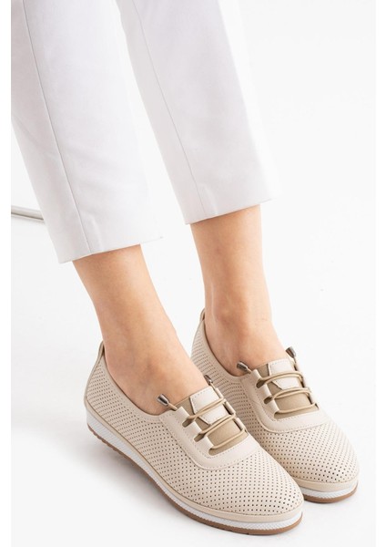 Kadın Hafif Taban Yazlık Delikli Günlük Ayakkabı
