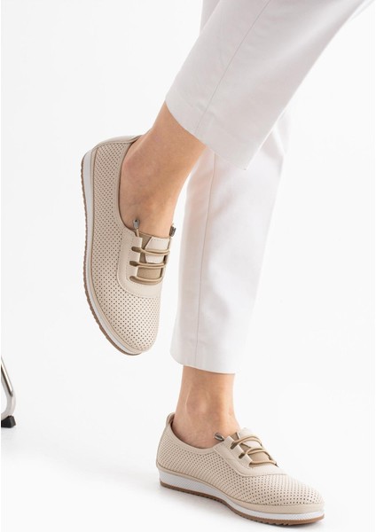 Kadın Hafif Taban Yazlık Delikli Günlük Ayakkabı modelleri