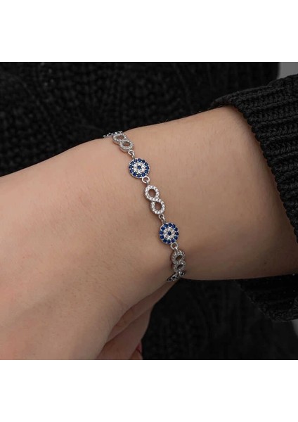 ​Gümüş Nazar Boncuklu Sonsuzluk Kadın Bileklik fırsatları