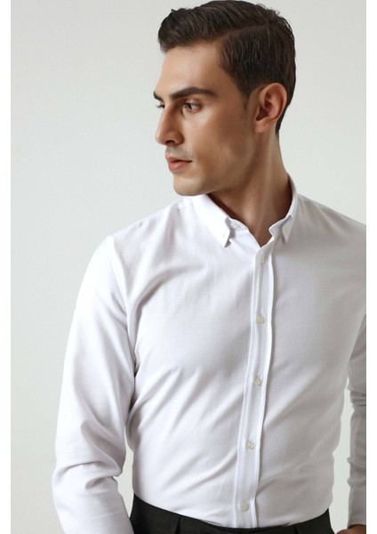 Slim Fit Beyaz Armürlü Düğmeli Yaka Pamuklu Gömlek 5HC02ORT07265