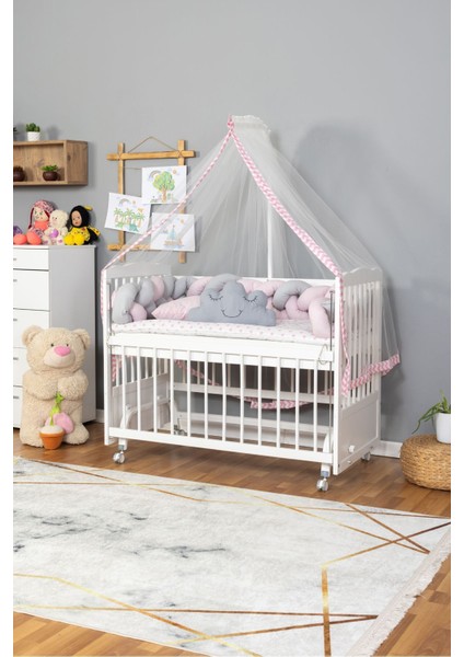 Ahşap Beşik Anne Yanı Beşik Beyaz 60X120 - Pembe Gri Örgü Uyku Seti Seti + Yatak + Tekerlekli