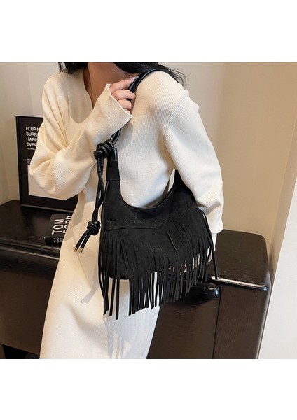 Mkjınmeı Büyük Kapasiteli Püsküllü Çanta (Yurt Dışından) fiyatları