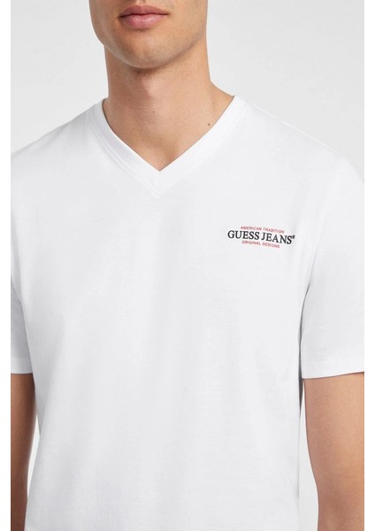 Guess Erkek Slim Fit Beyaz Kısa Kollu Tişört fırsatları