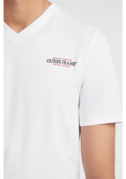 Guess Erkek Slim Fit Beyaz Kısa Kollu Tişört indirimleri