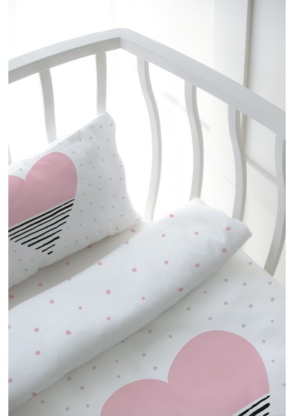 Park Yatak Nevresim Takımı (80 x 120) - Pure Baby Serisi - Pembe Çizgili Kalp indirimleri