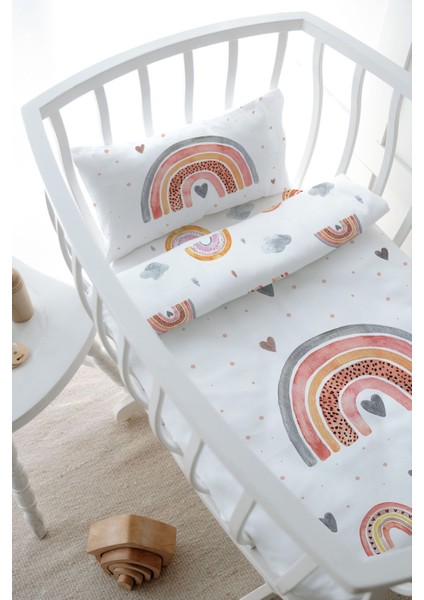 Anne Yanı Beşik Nevresim Takımı (60X100) - Iconic Serisi - Somon Gökkuşağı modelleri