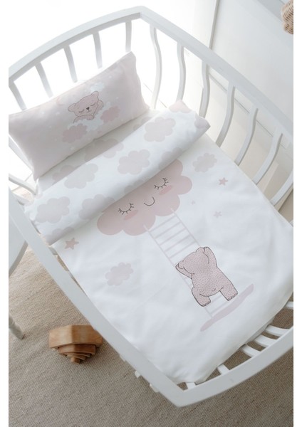 Anne Yanı Beşik Nevresim Takımı (60X100) - Pure Baby Serisi - Buluta Tırmanan Ayıcık