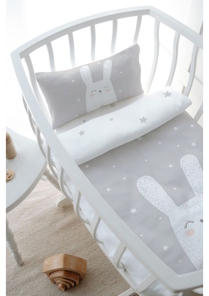 Park Yatak Nevresim Takımı (80 x 120) - Pure Baby Serisi - Gri Zeminli Beyaz Tavşan modelleri