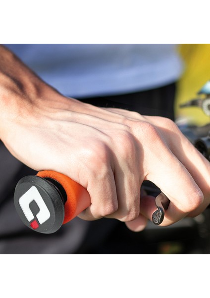 Mavi Stil 1 Çift Silikon Bisiklet Tutacakları Mtb Dağ Bisikleti Direksiyon Kavrama Kapakları Kaymaz Güçlü Destek Tutacaklar Bisiklet Parçaları (Yurt Dışından) modelleri