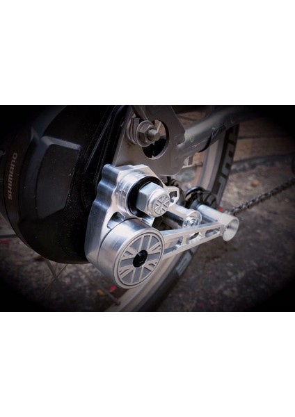 Ön Gümüş Tarzı Brompton Bisikleti Için Katlanabilir Bisiklet Göbek Somunu Ön ve Arka 2 Hızlı 6 Hızlı Somunların Ultrahafif Siyah ve Gümüş Rengi (Yurt Dışından) modelleri