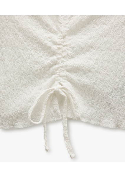 Bağlama Detaylı V Yaka Kısa Kollu Bürümcük Crop Tişört fırsatları