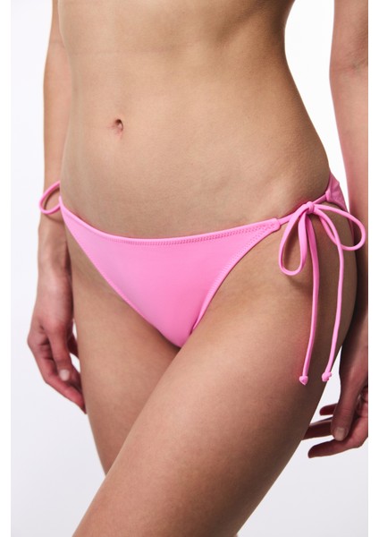 Açık Pembe Bikini Altı