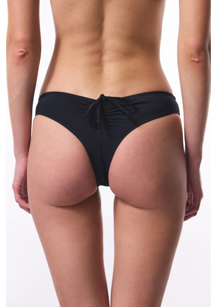 Siyah Düşük Bel Cheeky Bikini Altı