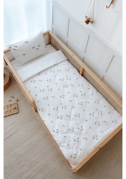 Montessori Nevresim Takımı (100 x 200) - Iconic Serisi - Bird Sailor