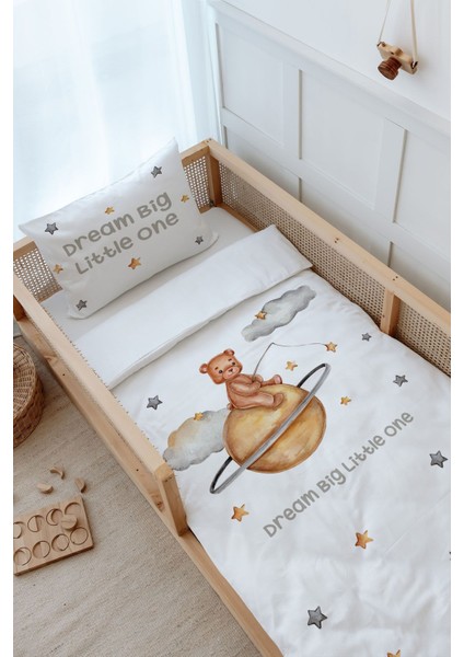 Montessori Nevresim Takımı (100 x 200) - Pure Baby Serisi - Yıldız Tutan Ayı modelleri