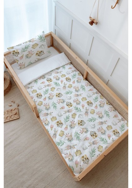 Montessori Nevresim Takımı (100 x 200) - Iconic Serisi - Antika Soytarı Oyuncak Ayı