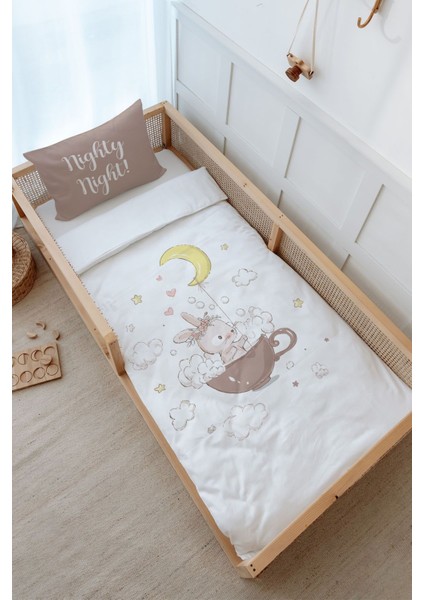 Montessori Nevresim Takımı (100 x 200) - Pure Baby Serisi - Bir Fincanda Tavşan