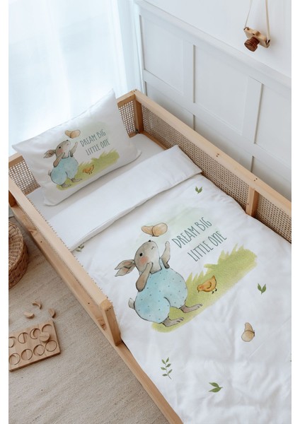 Montessori Nevresim Takımı (100 x 200) - Pure Baby Serisi - Kelebekle Oynayan Tavşan modelleri