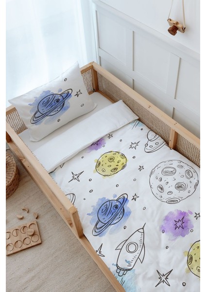 Montessori Nevresim Takımı (100 x 200) - Iconic Serisi - Çizgisel Uzay modelleri