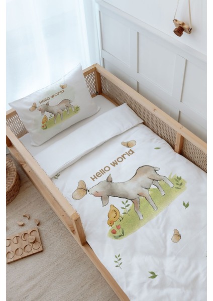 Montessori Nevresim Takımı (100 x 200) - Pure Baby Serisi - Kelebekle Oynayan Kuzu modelleri