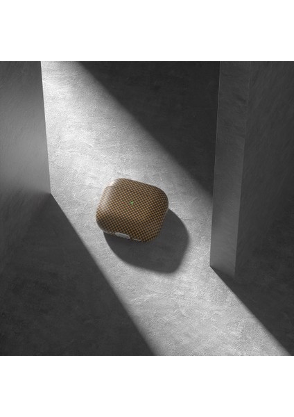Apple Airpods 4 Airbag 43 600D Karbon Fiber Kulaklık Kılıfı Gold fırsatları